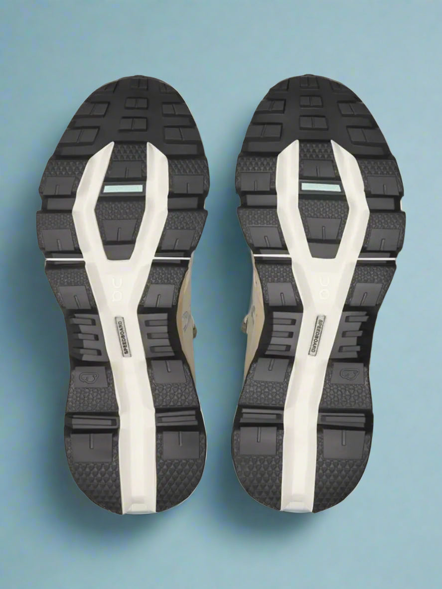 On-Running Cloudwander Waterproof sand-ivory