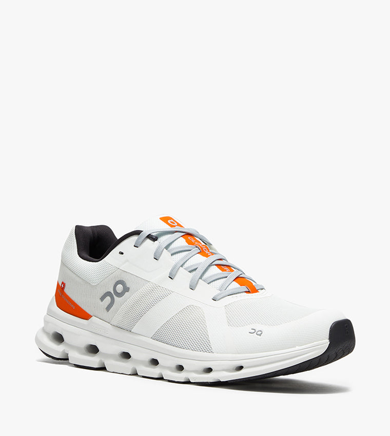 ON Running Cloudpulse – White / Orange